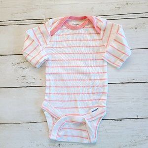 ♡ 5/$20 - Gerber Girl's White Pink Stripped Long Sleeve Bodysuit 0-3mo.